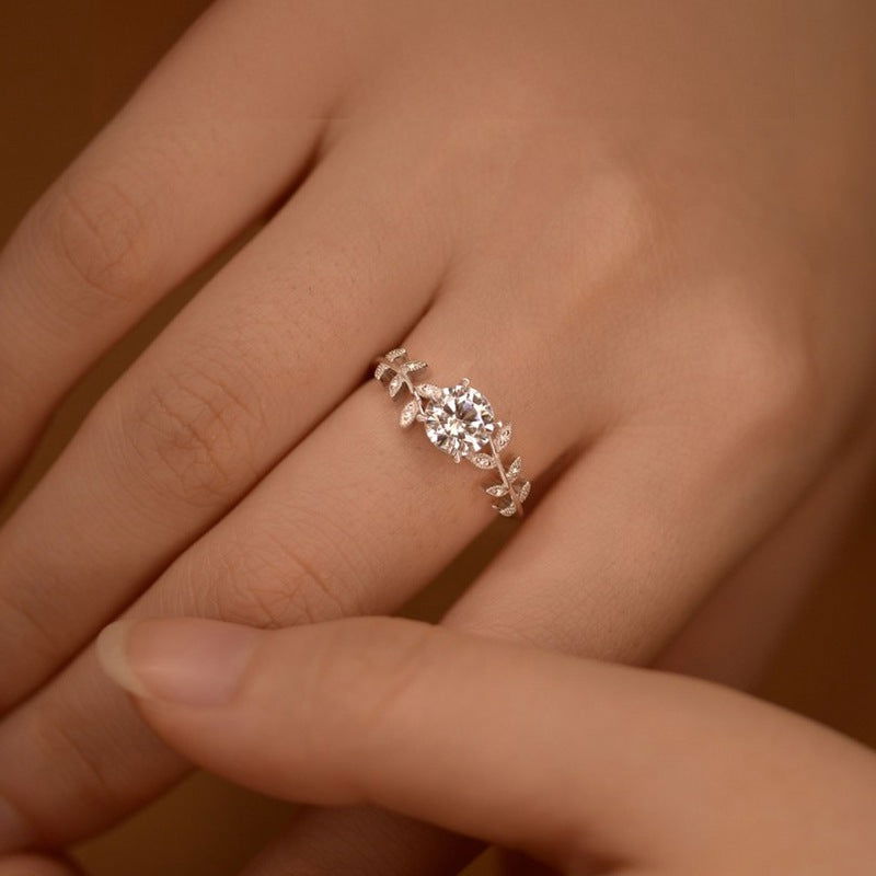 Sterling Silver Leaf Solitaire Ring - Dolce Vincita